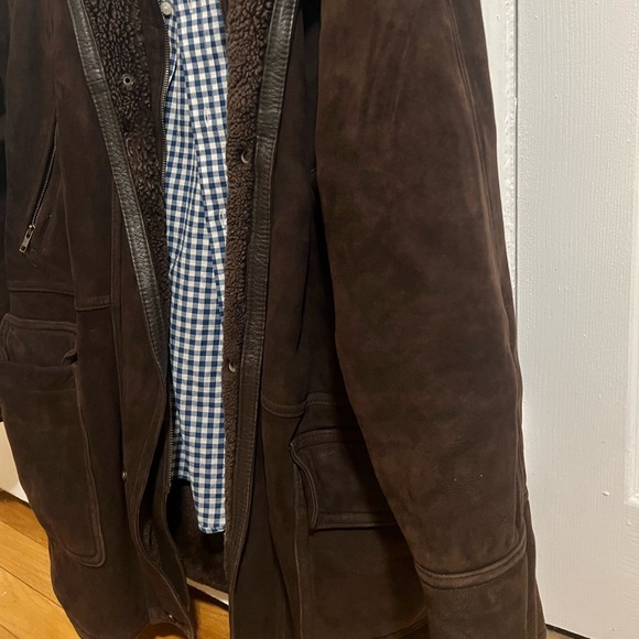 Warm real leather coat - Picture 2 of 3